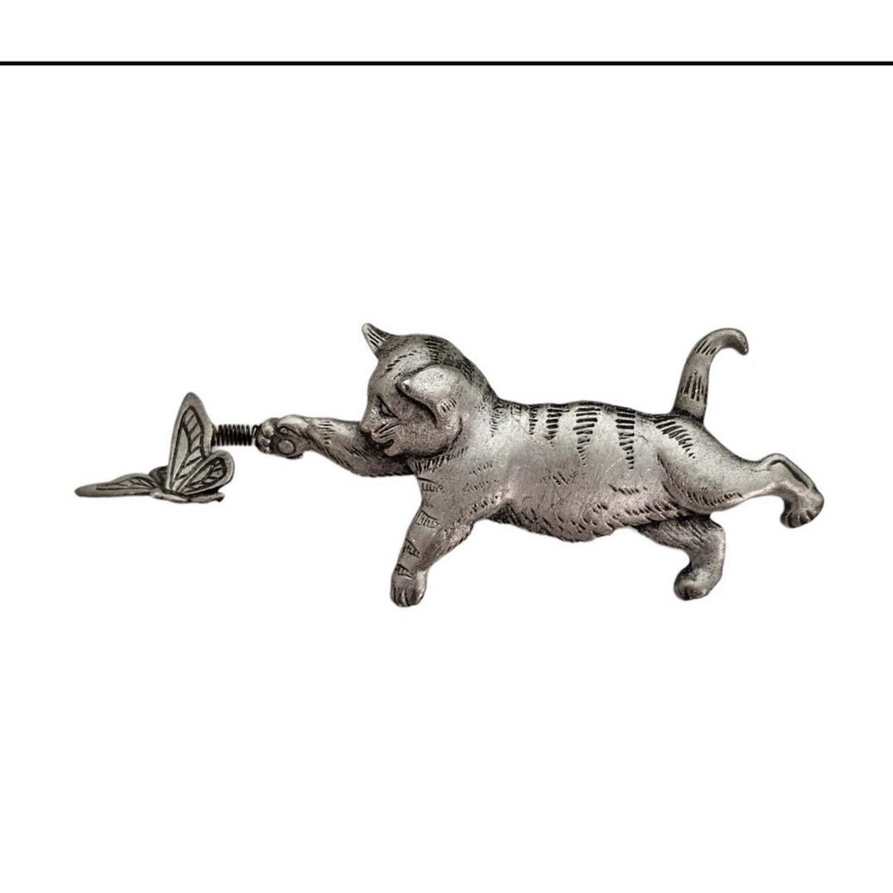 JJ Jonette Jewelry Signed Vintage Pin Brooch Pewter Cat Trembler Chase Butterfly